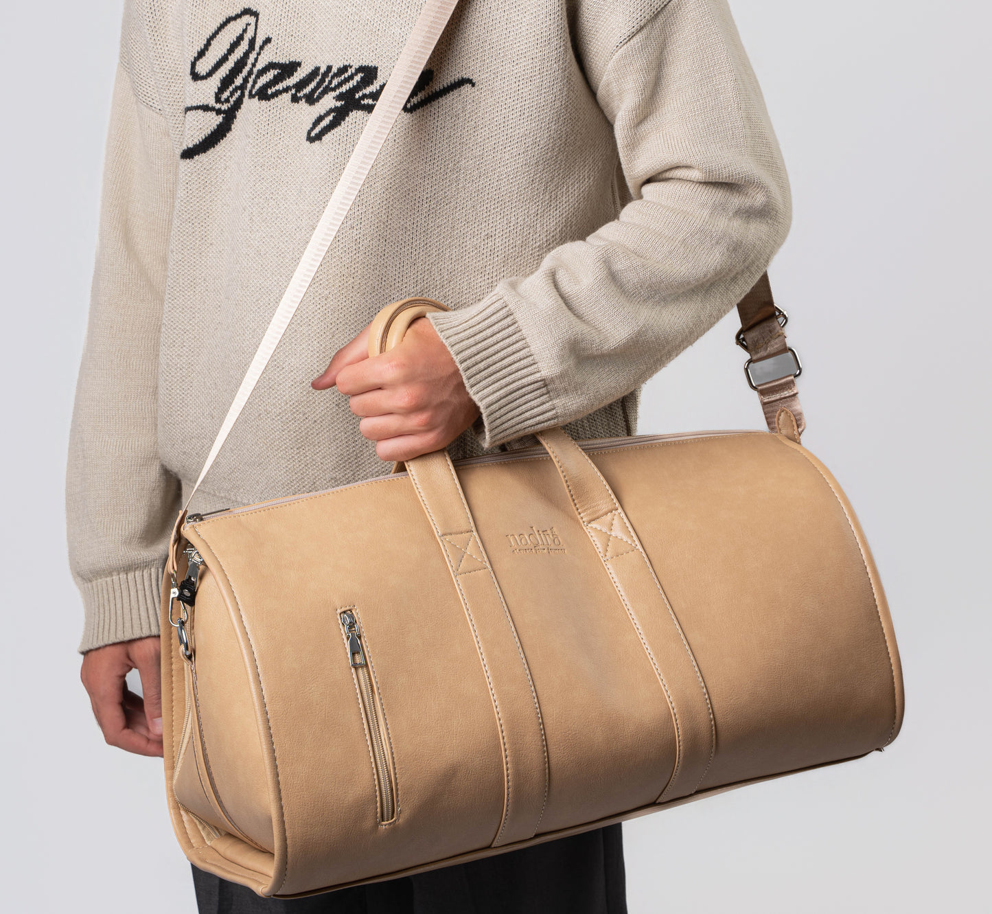 The duffle in sand